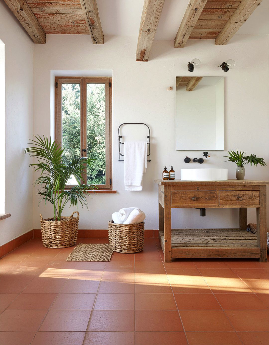 Terracotta floor tile - 30 bathroom floor ideas