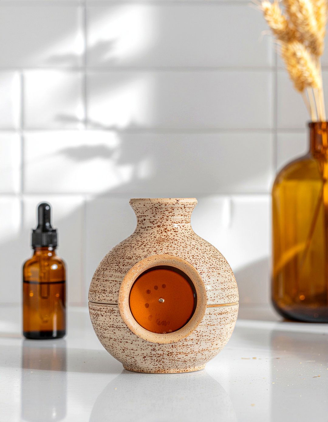Terracotta oil diffuser - 30 bathroom diffuser ideas