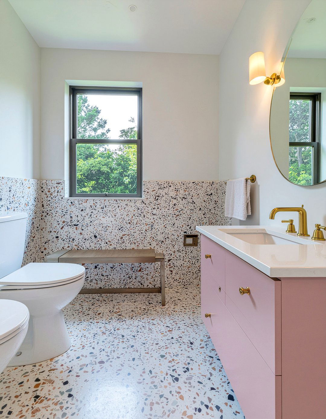 Terrazzo bathroom tile - 30 hotel bathroom ideas