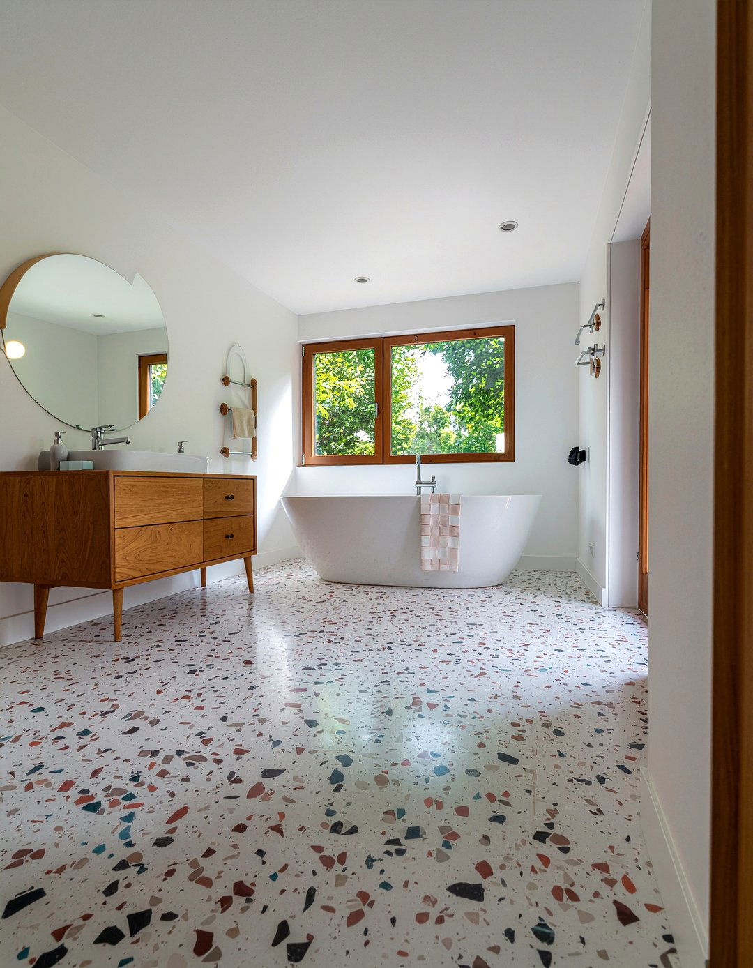 Terrazzo floor tile - 30 bathroom tile ideas