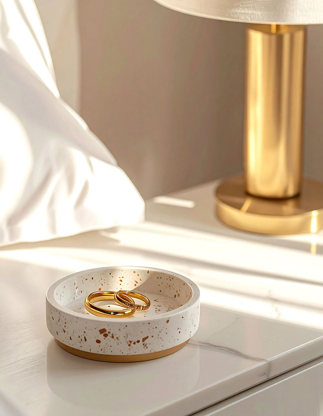 Terrazzo jewelry dish - 30 terrazzo decor ideas