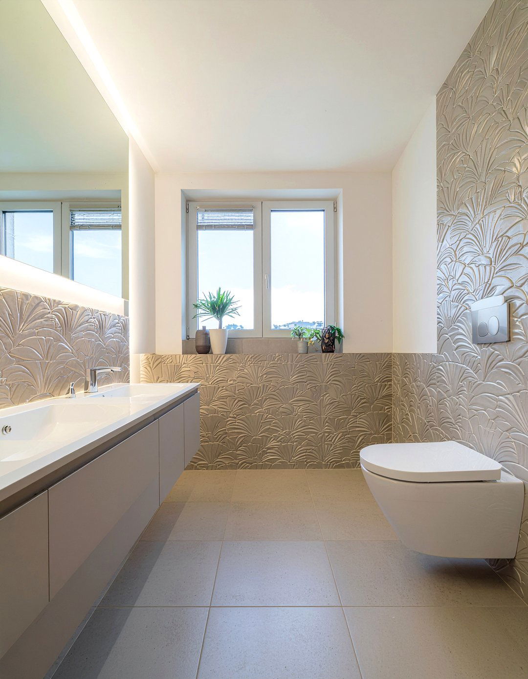 Textured Scalloped Bathroom Tile - 30 scalloped tile bathroom ideas