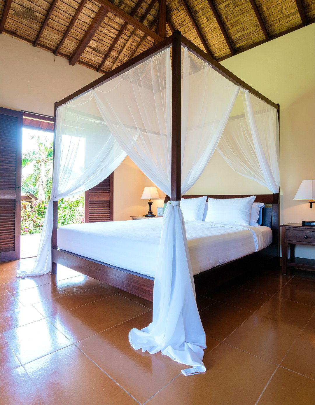 Thai Canopy Bed Bedroom - 30 Thai bedroom ideas