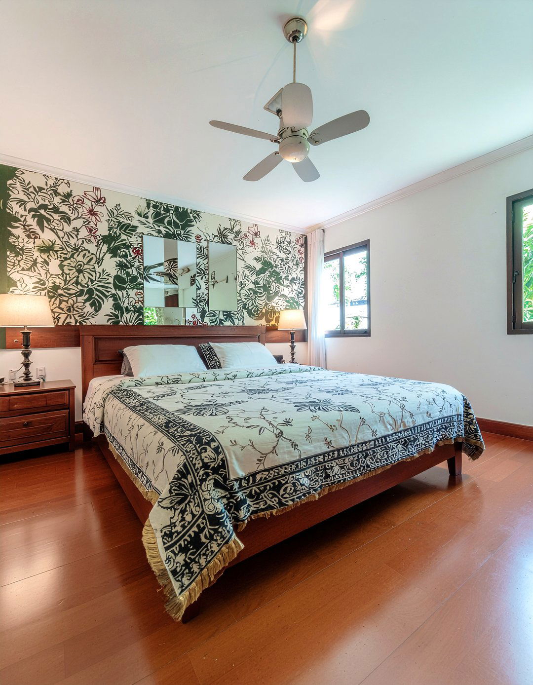 Thai Floral Pattern Bedroom - 30 Thai bedroom ideas