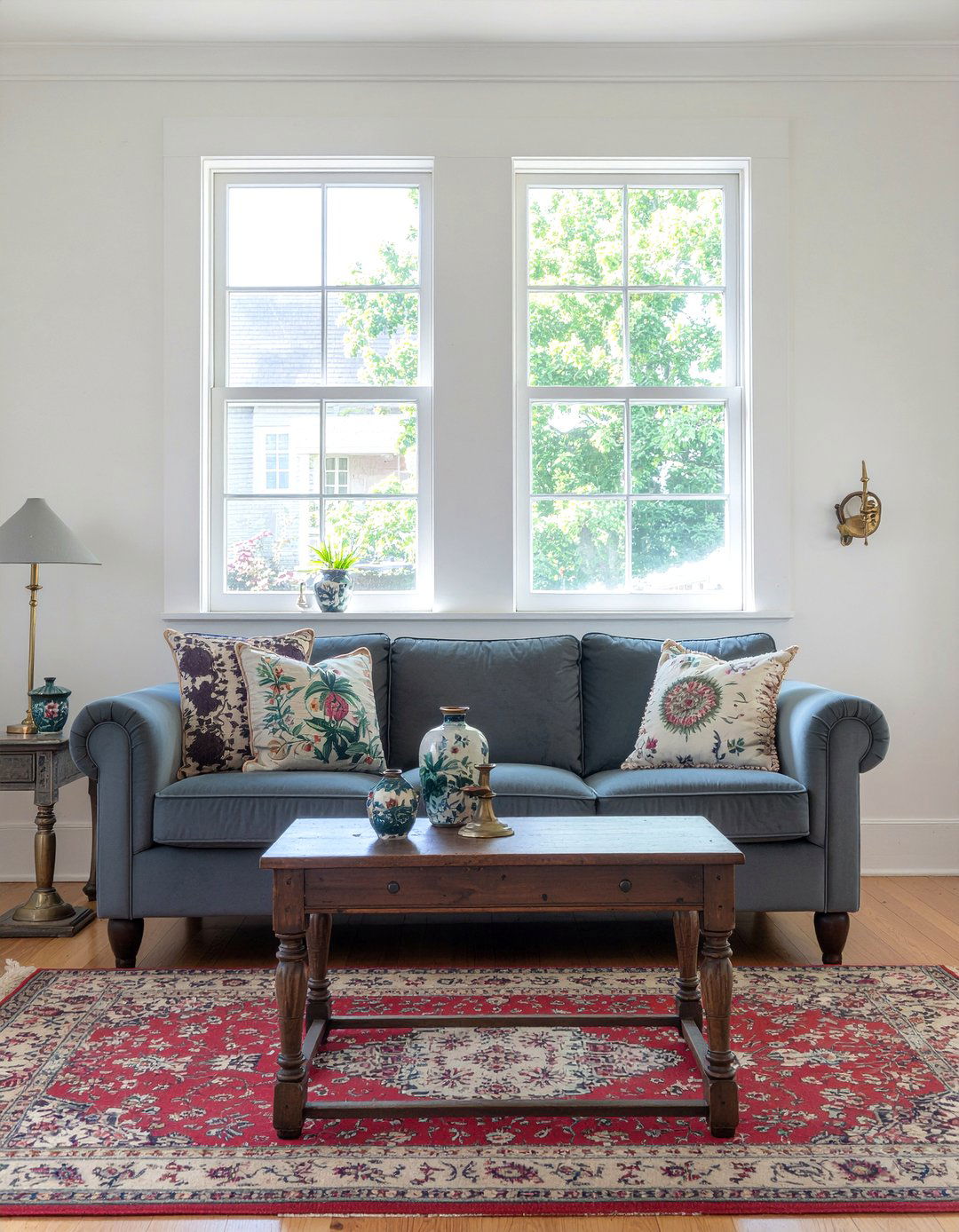 Thrifted decor living room - 30 cottage core living room ideas