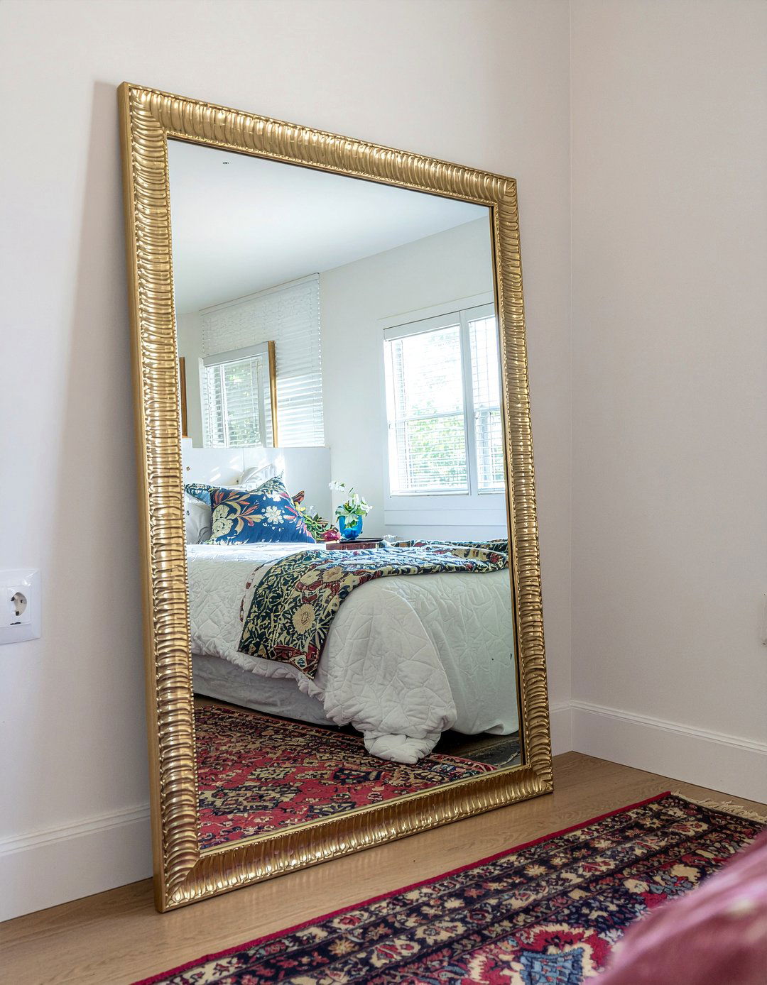 Thrifted mirror makeover - 30 DIY bedroom decor ideas