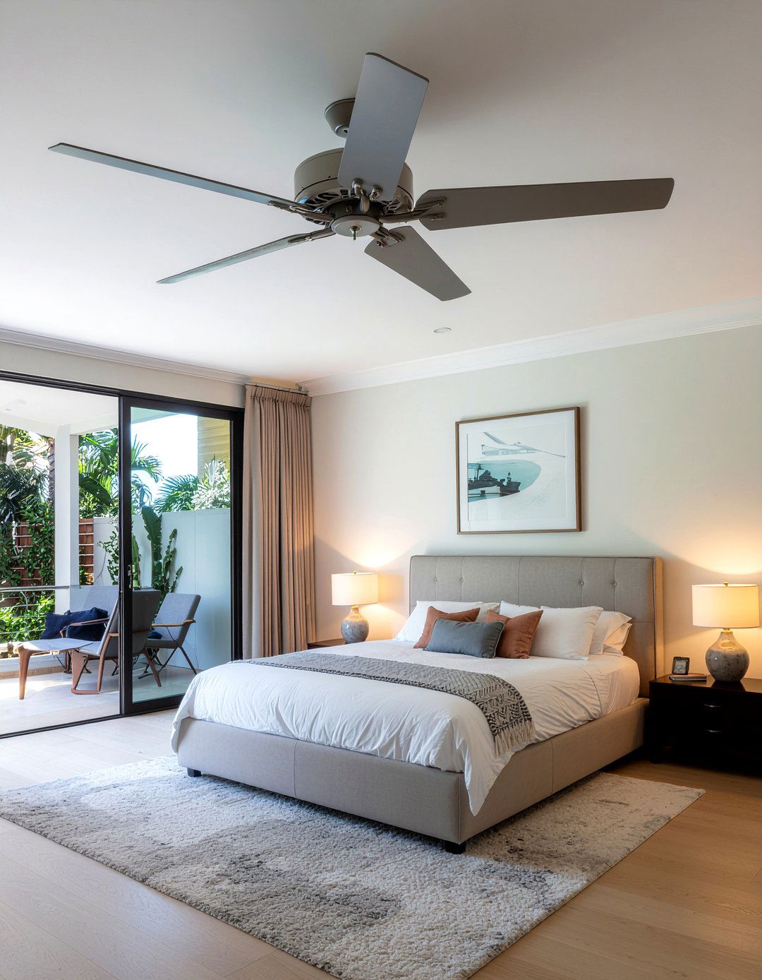 Tie Fighter Ceiling Fan - 30 Star Wars bedroom ideas