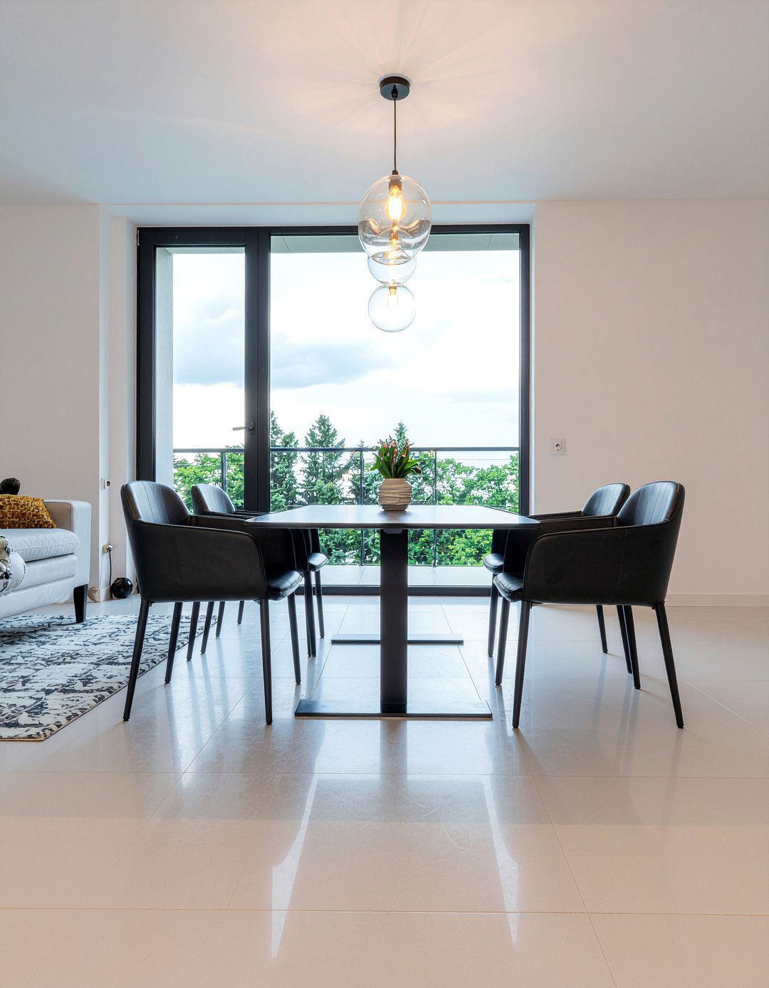 30 Dog-Friendly Dining Room Ideas for Pet-Loving Homes