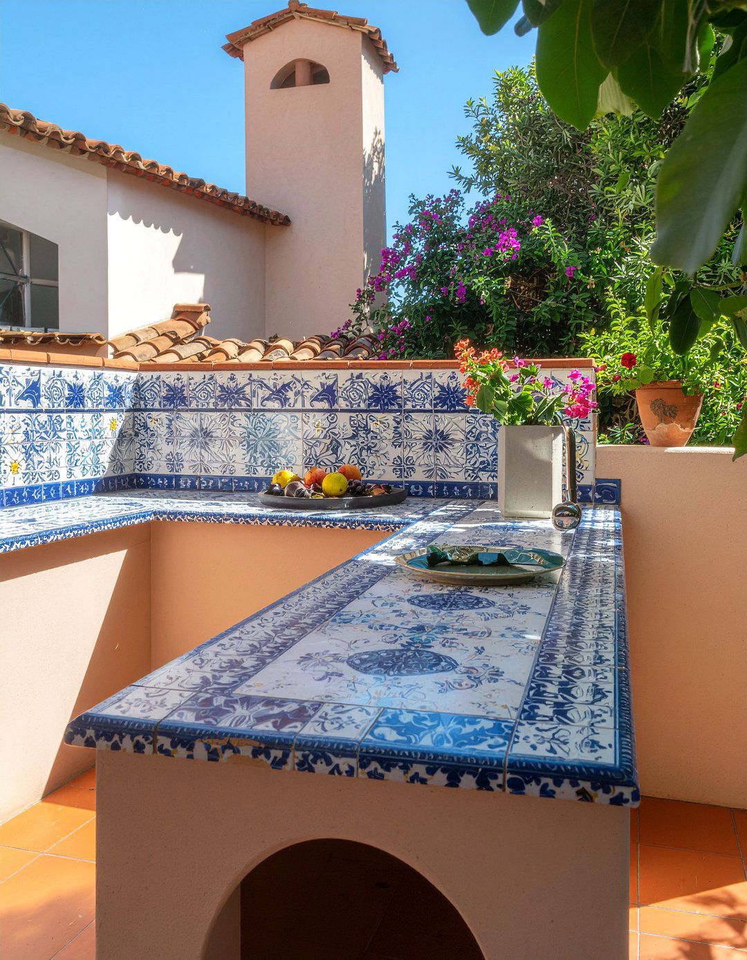 Tile outdoor kitchen countertop - 30 outdoor kitchen countertop ideas