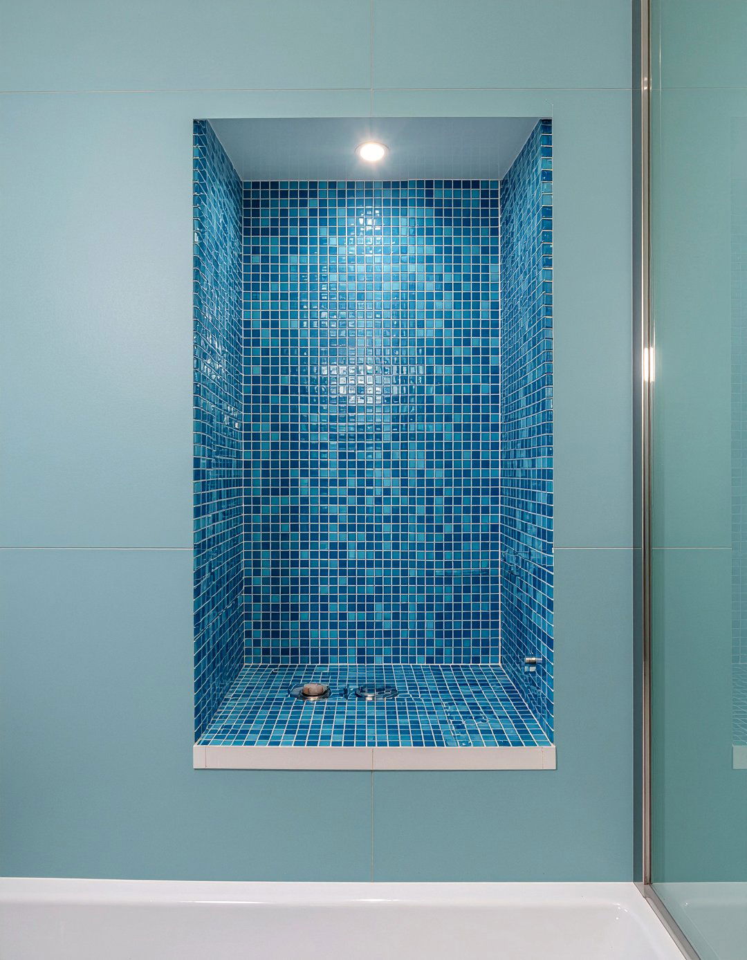 Tiled recessed shelving - 30 bathroom shelving unit ideas