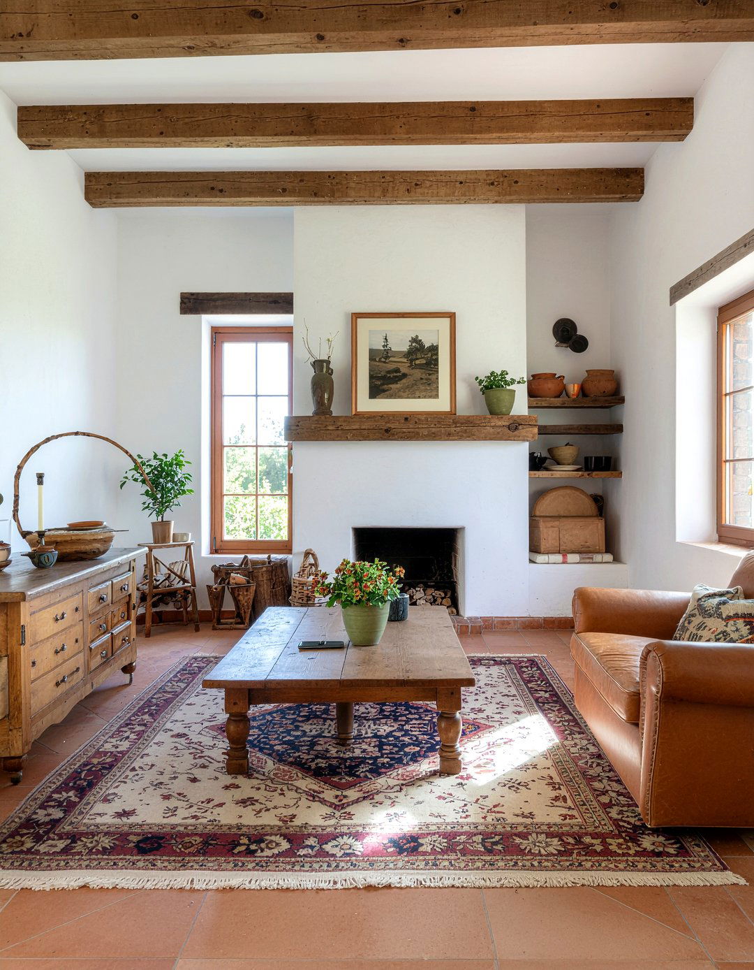Traditional Italian Farmhouse - 30 Tuscan living room ideas