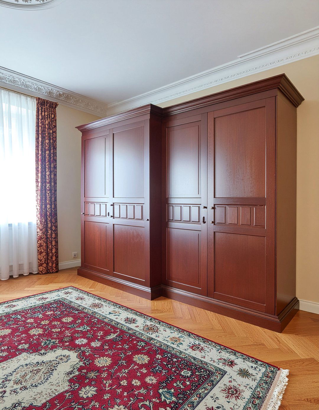 Traditional Paneled Built In Wardrobe - 30 bedroom built-in cabinets