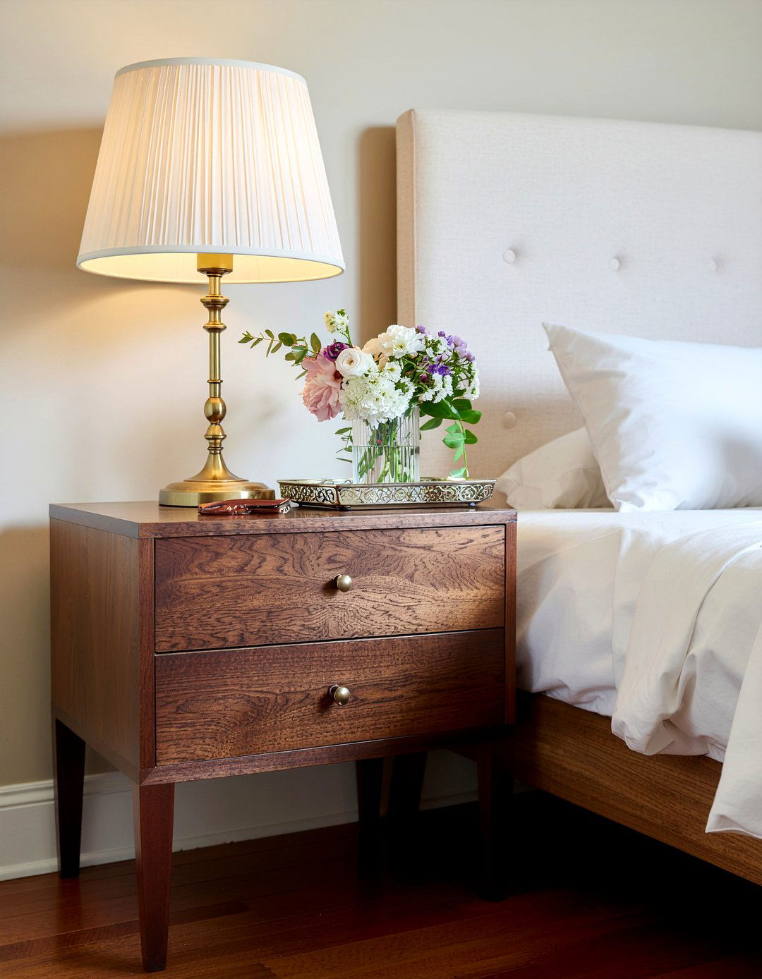 30 Traditional Bedroom Ideas for a Timeless and Cozy Retreat