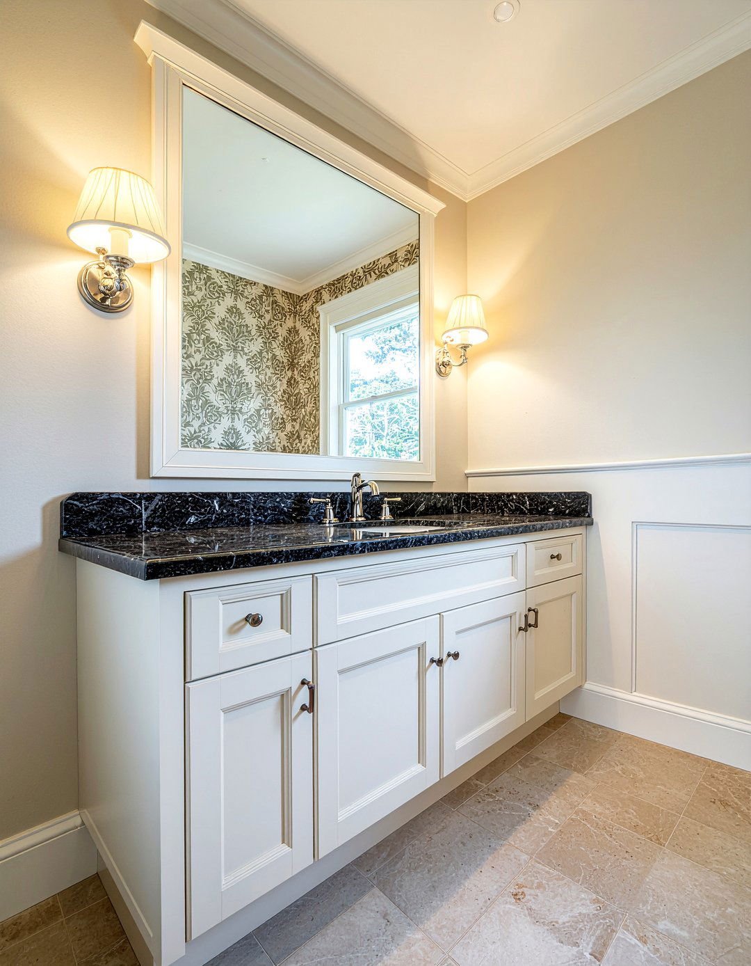 Traditional built in vanity - 30 bathroom built-in vanity ideas