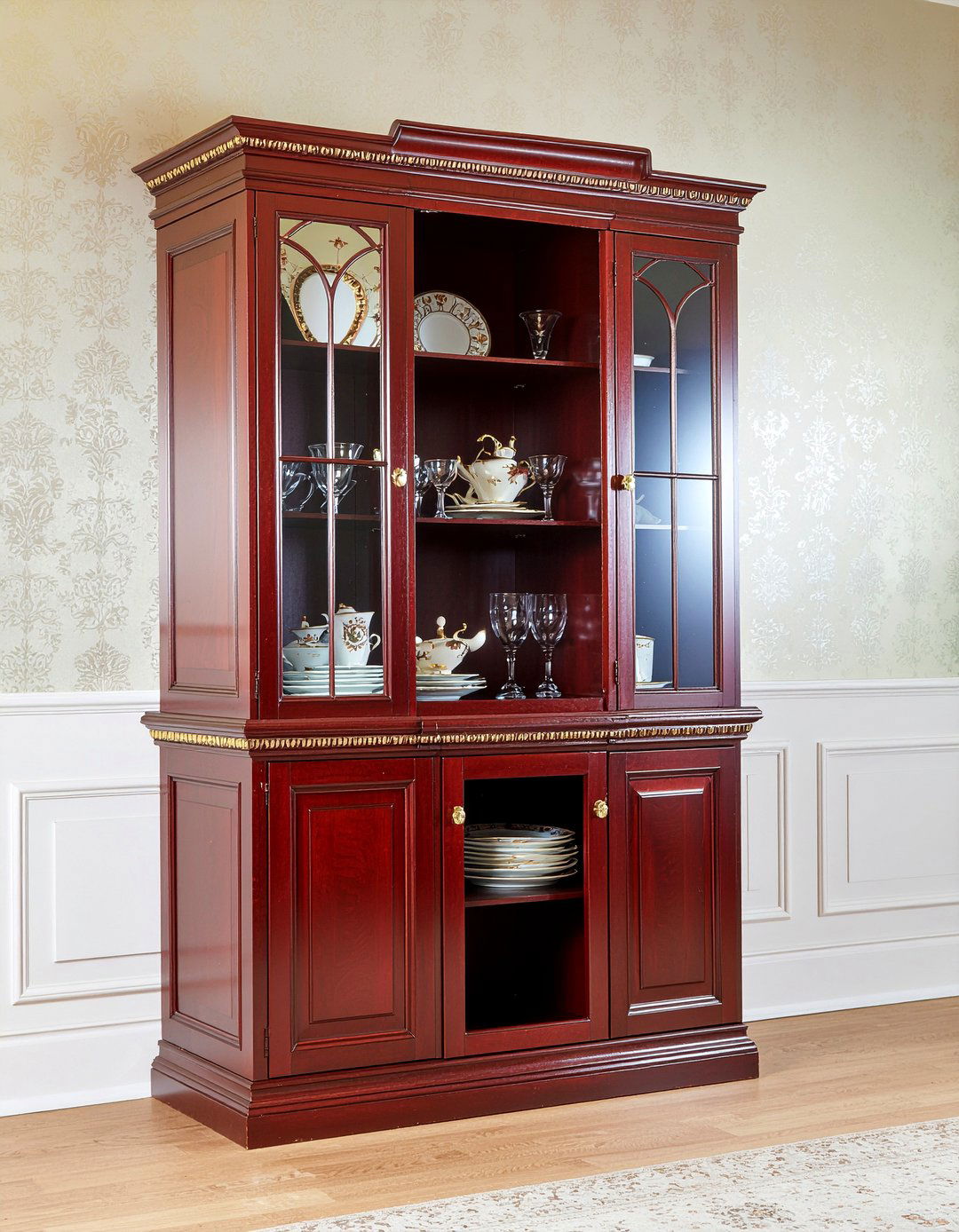 Traditional dining room china cabinet - 30 dining room built-in cabinet ideas