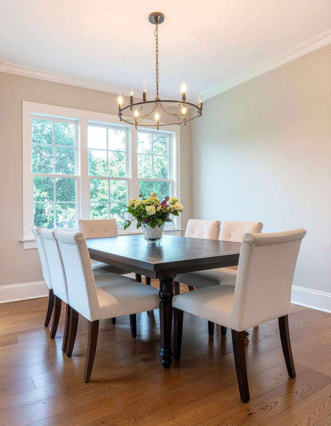 Transitional Dining Room - 30 inviting dining room ideas