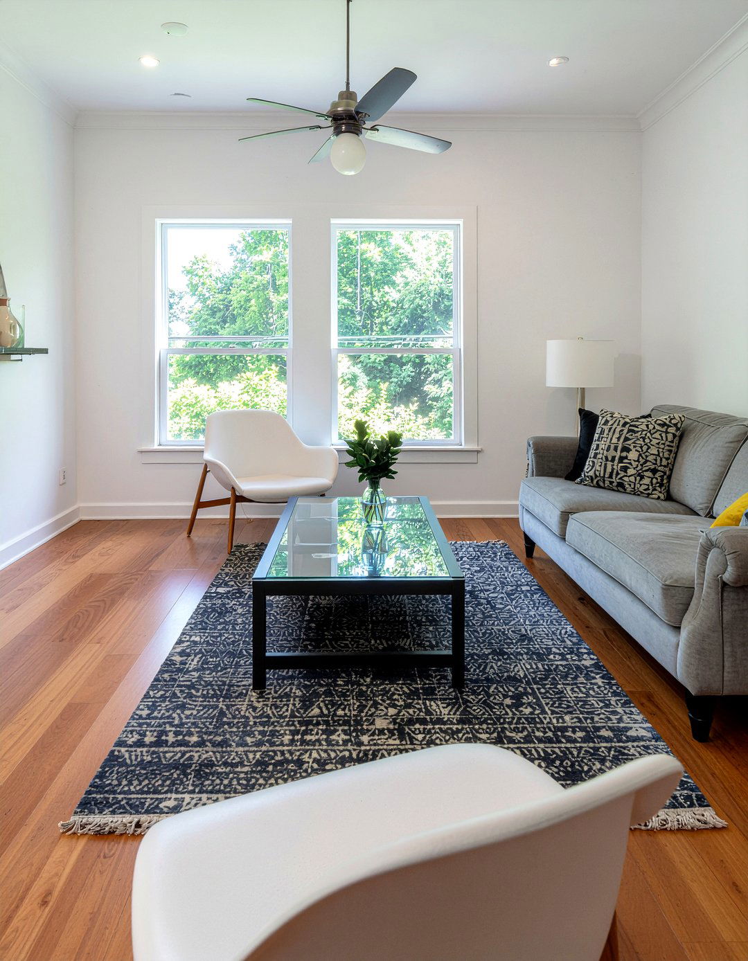 Transitional Living Room - 30 living room wishbone chair ideas