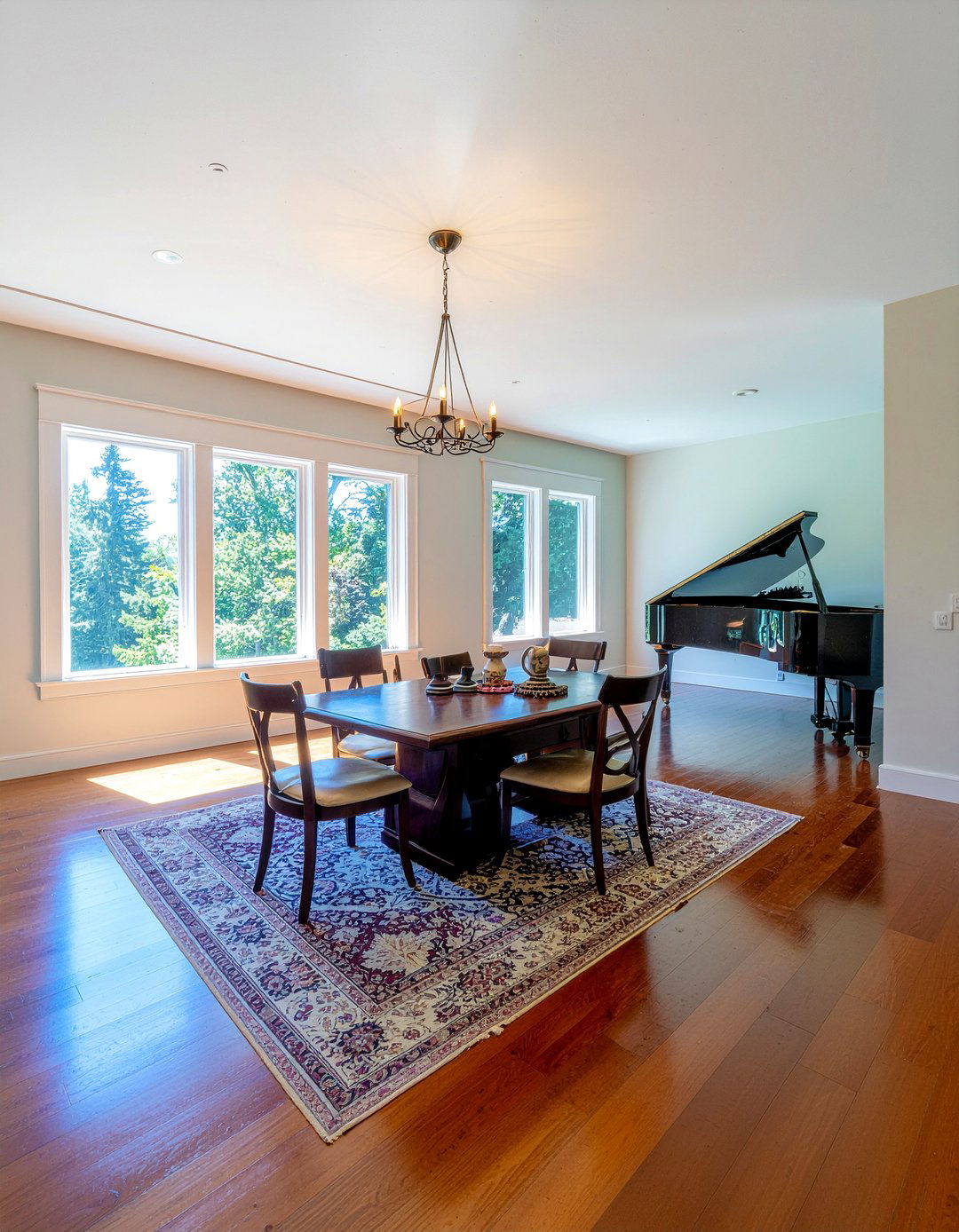 Transitional dining room music room - 30 dining room music room combo ideas