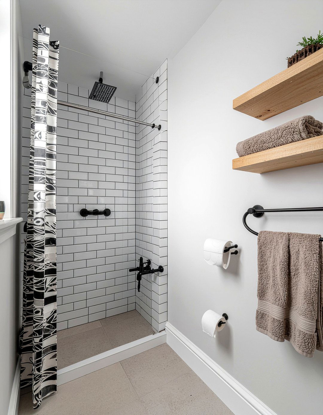 Transitional rental bathroom - 30 rental bathroom ideas