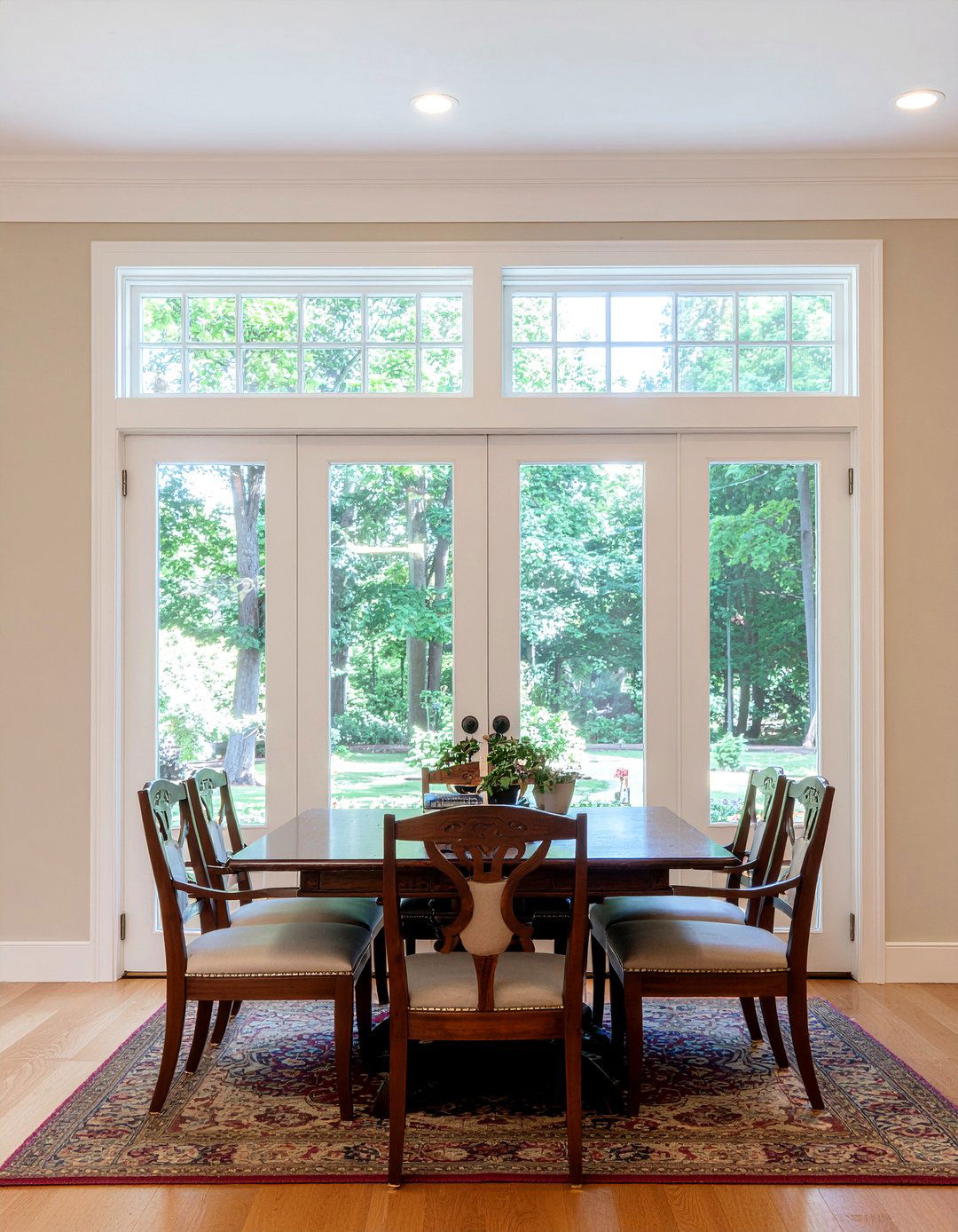 Transom Windows Dining Room - 30 historic home dining room ideas