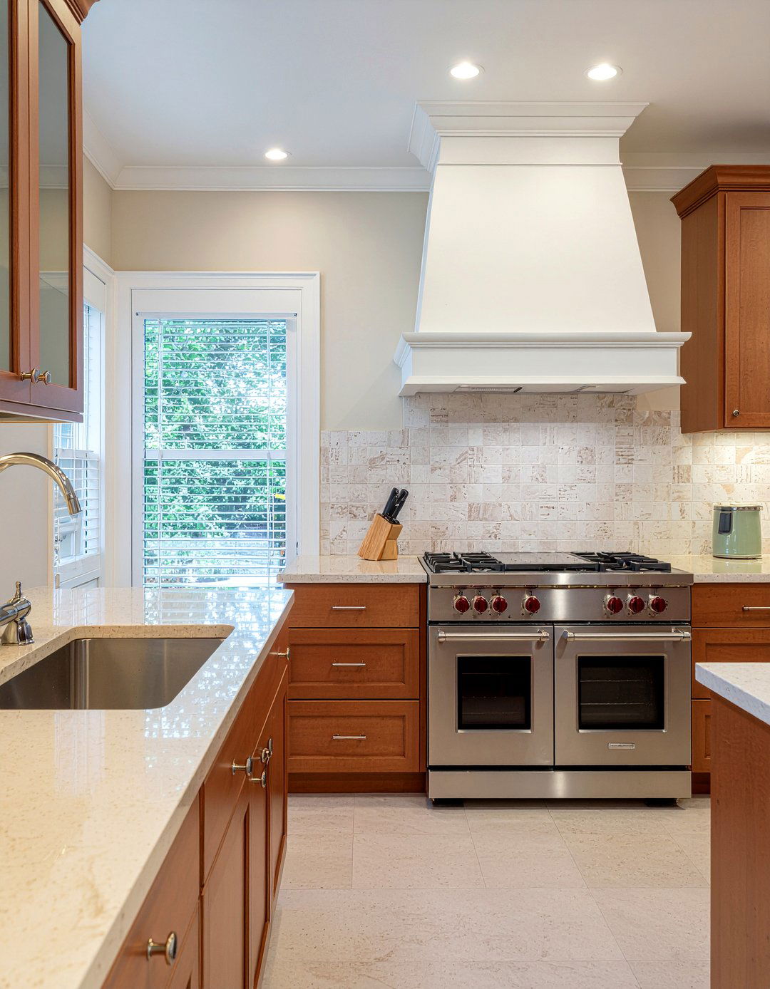 Travertine mosaic backsplash - 30 mosaic tile kitchen backsplash ideas
