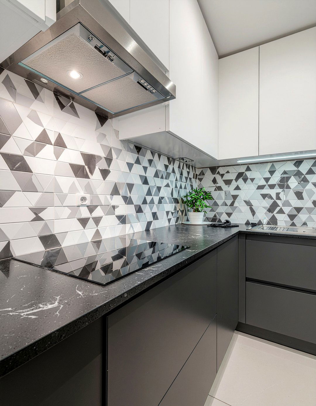 Triangle tile backsplash - 30 geometric tile kitchen backsplash ideas