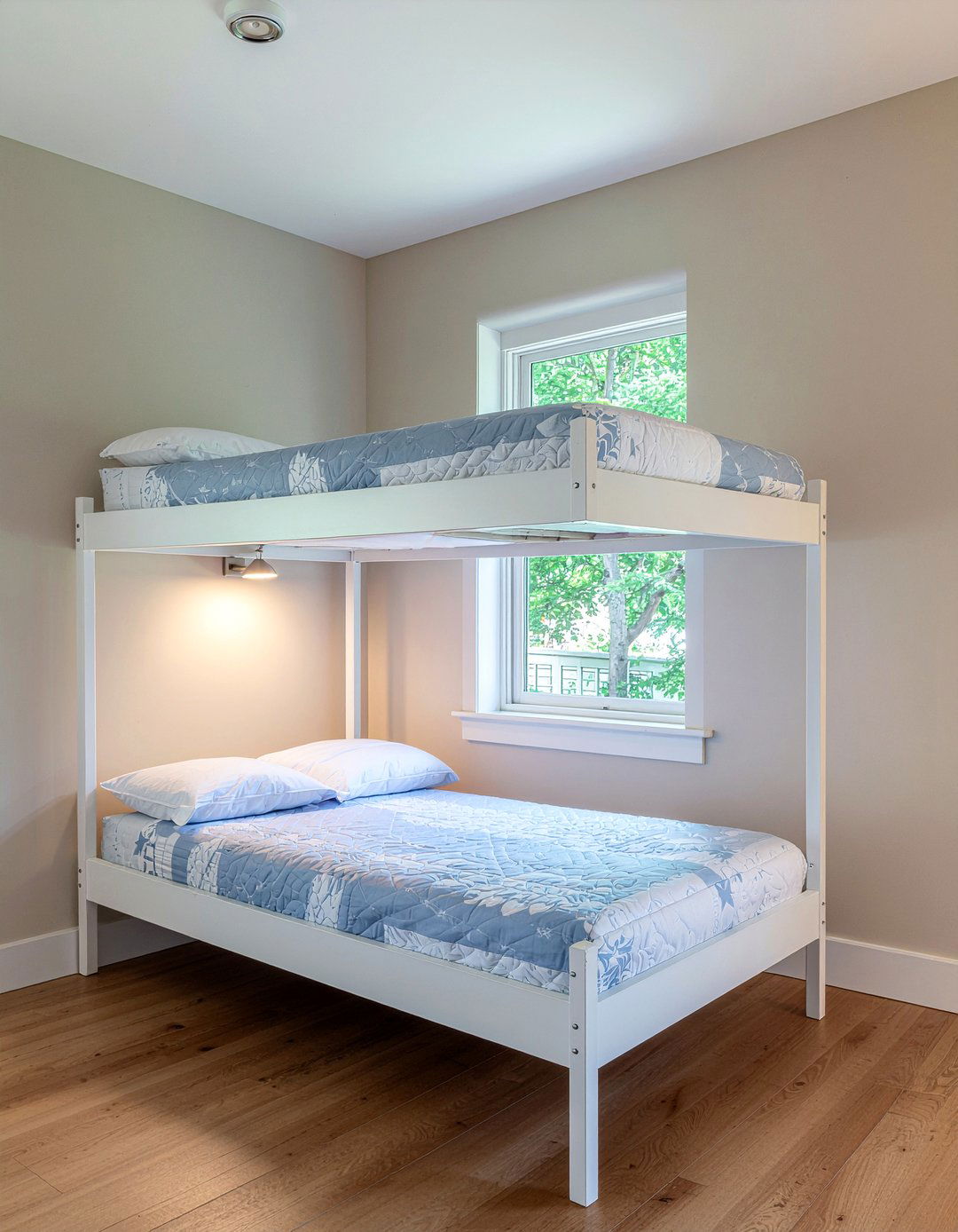Triple Bunk Bed For Low Ceilings - 30 triple bunk bed ideas
