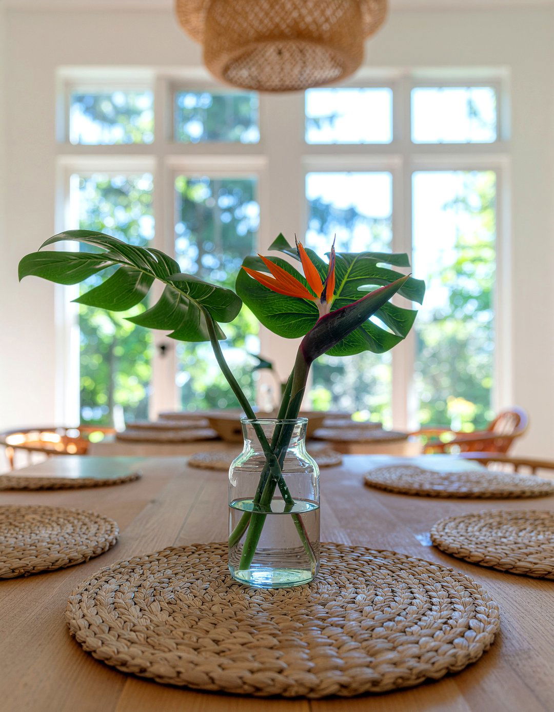 30 Floral Centerpiece Dining Ideas for Your Next Dinner Party