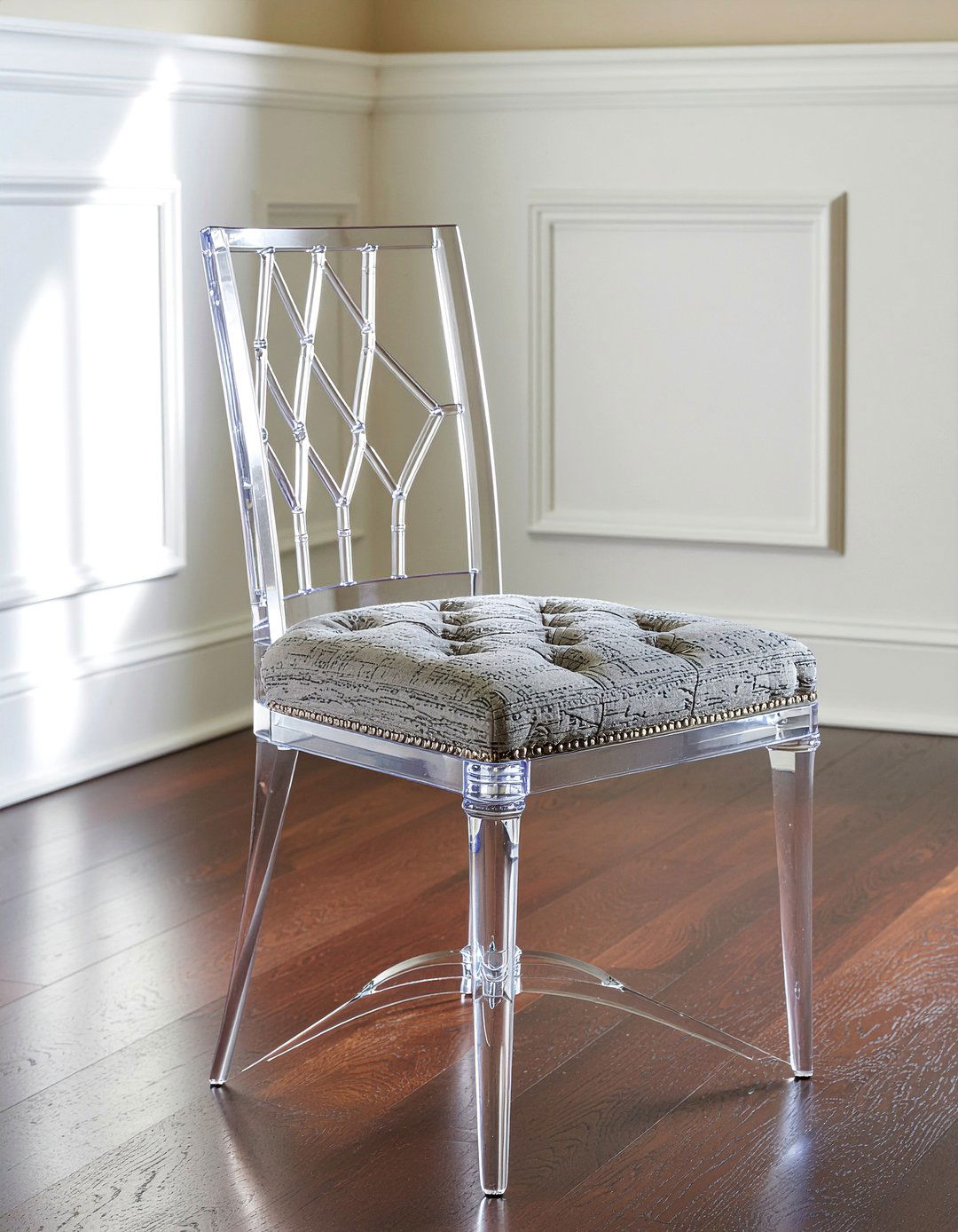 Tufted Acrylic Chair - 30 acrylic dining chair ideas