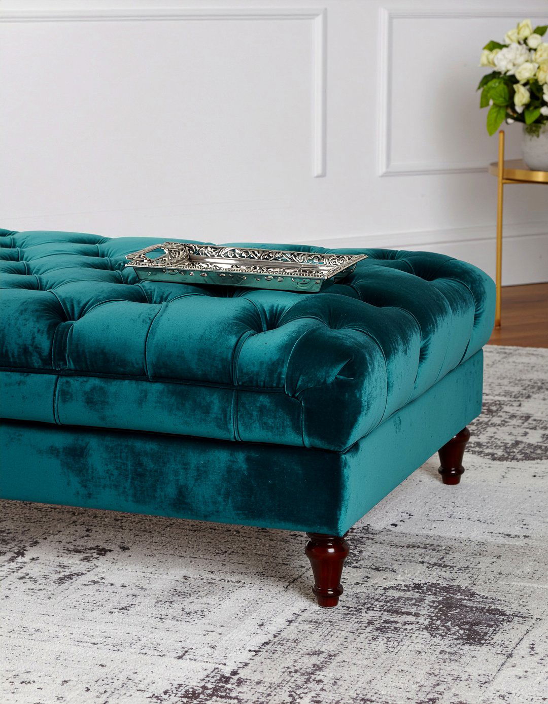 Tufted Ottoman - 30 living room traditional furniture ideas