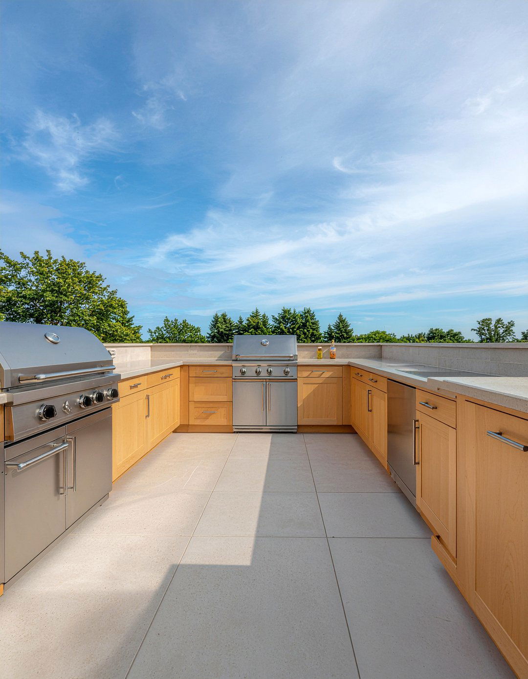 U Shaped Outdoor Kitchen - 30 outdoor kitchen grill ideas