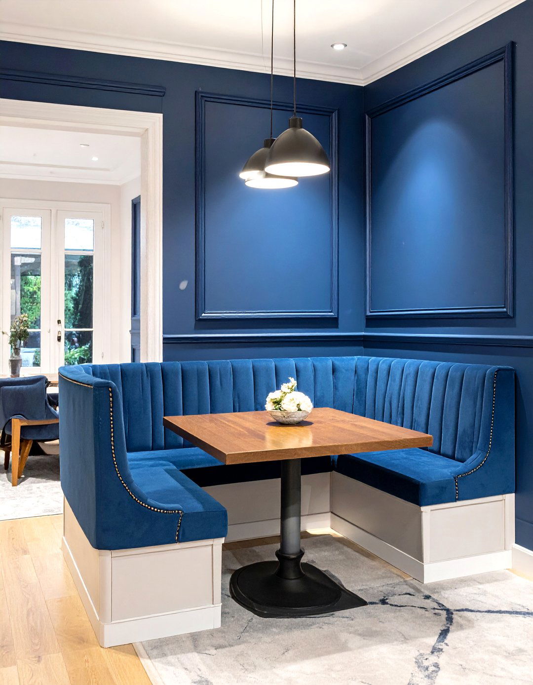 U shaped banquette with wall paneling - 30 U-shaped banquette dining ideas