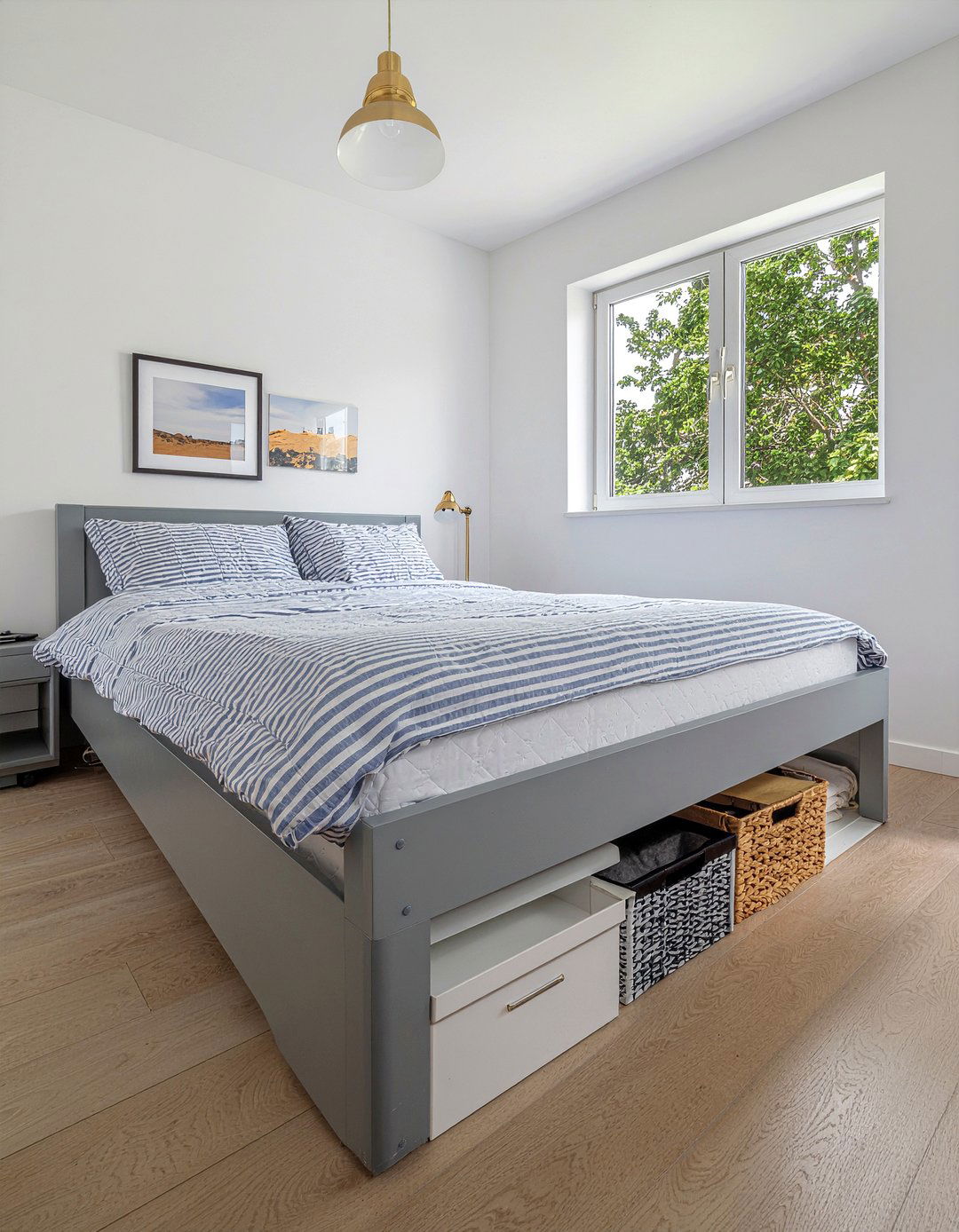 Under Mattress Storage - 30 bedroom hidden storage ideas