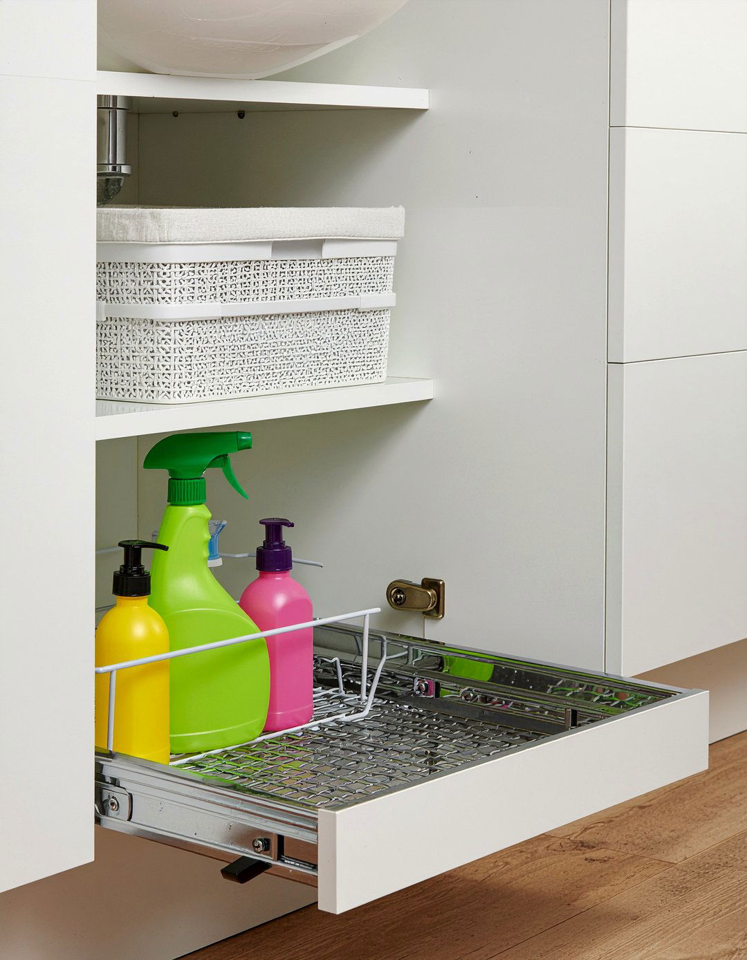 Under Sink Pull Out Drawer - 30 bathroom organizer set ideas