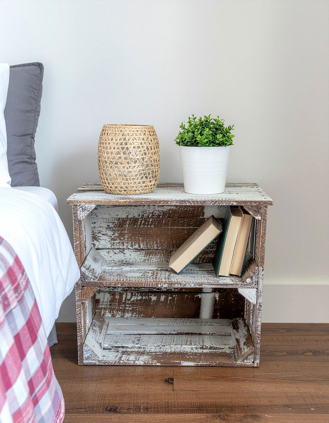 Upcycled nightstand - 30 budget bedroom ideas