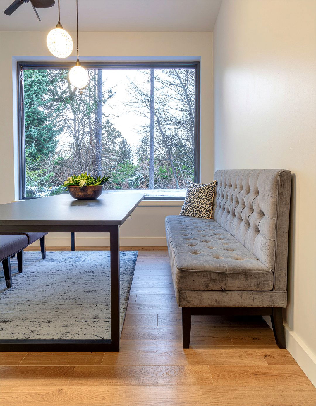 Upholstered Bench Seating - 30 ambient dining room ideas