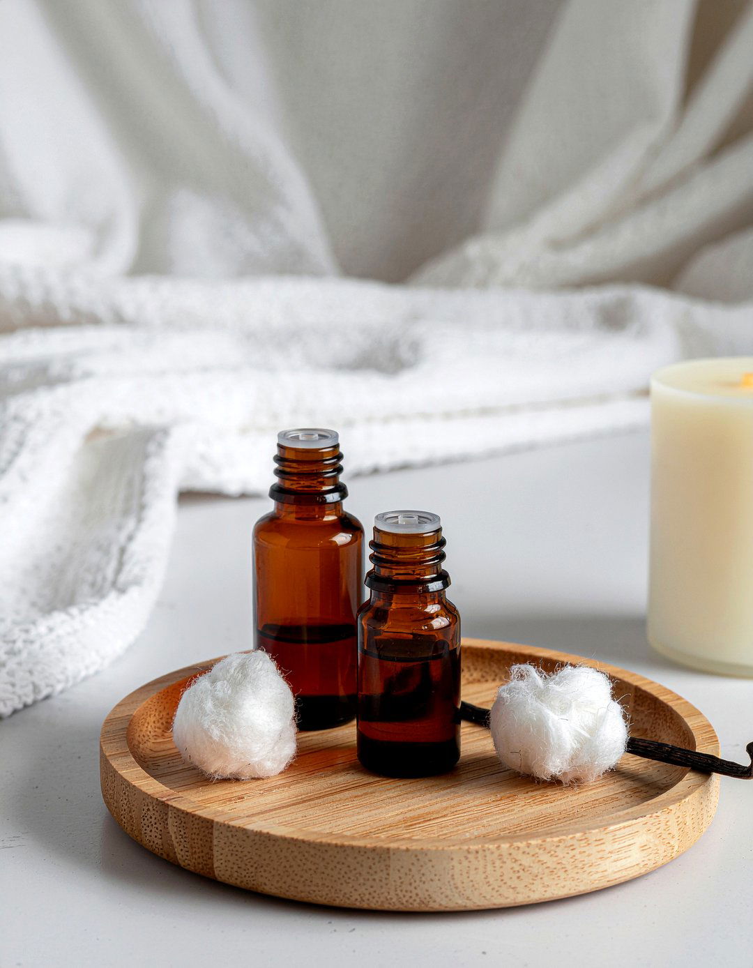 Vanilla oil - 30 bathroom scent ideas