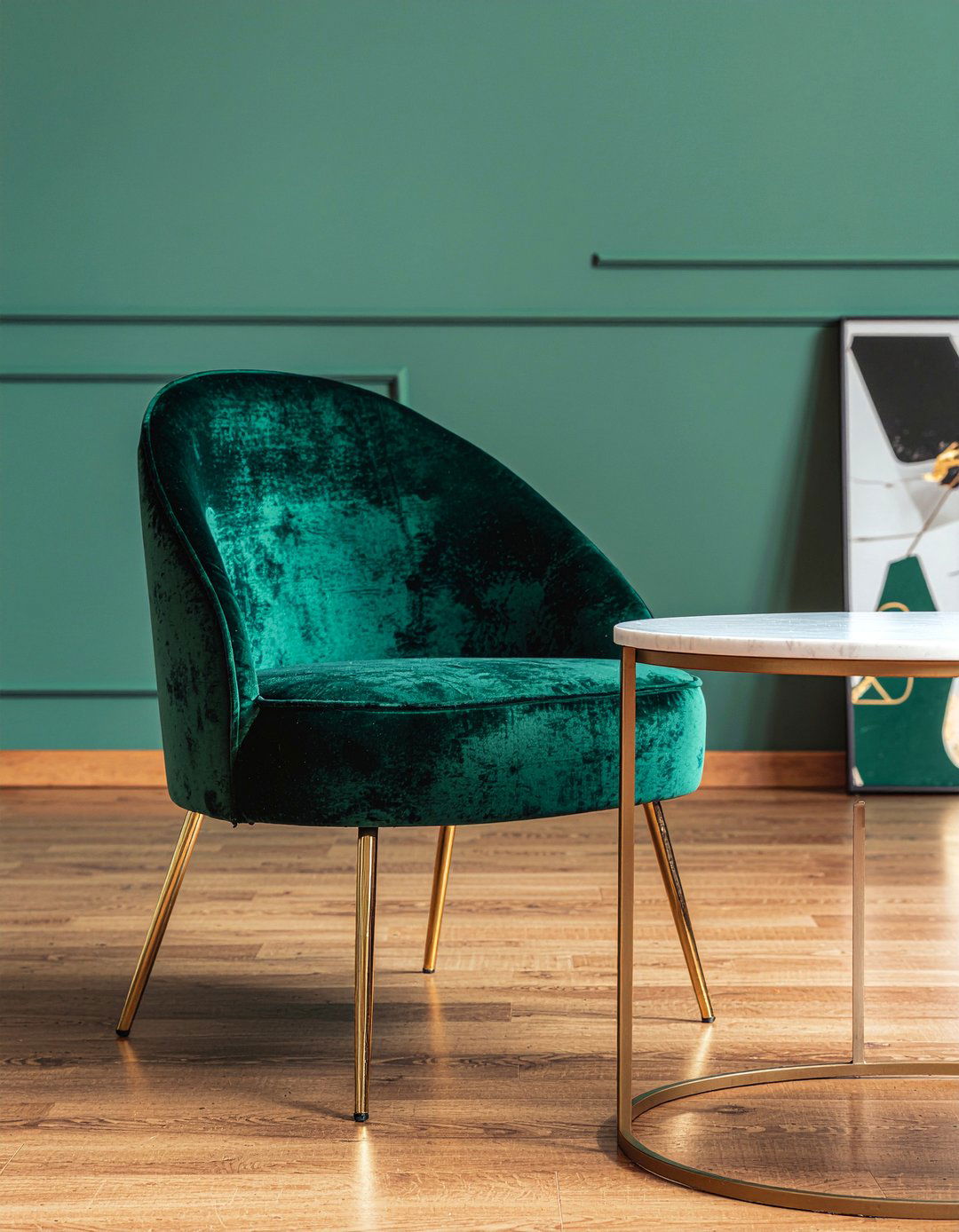 Velvet Accent Chair - 30 living room Danish modern furniture ideas