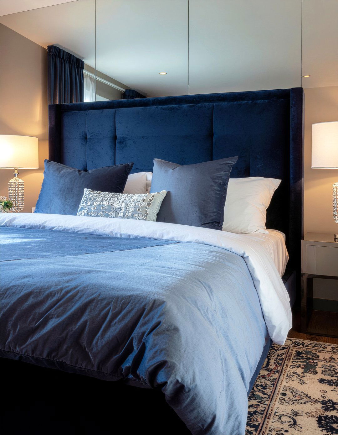 Velvet Bed Frame - 30 queen size bedroom ideas