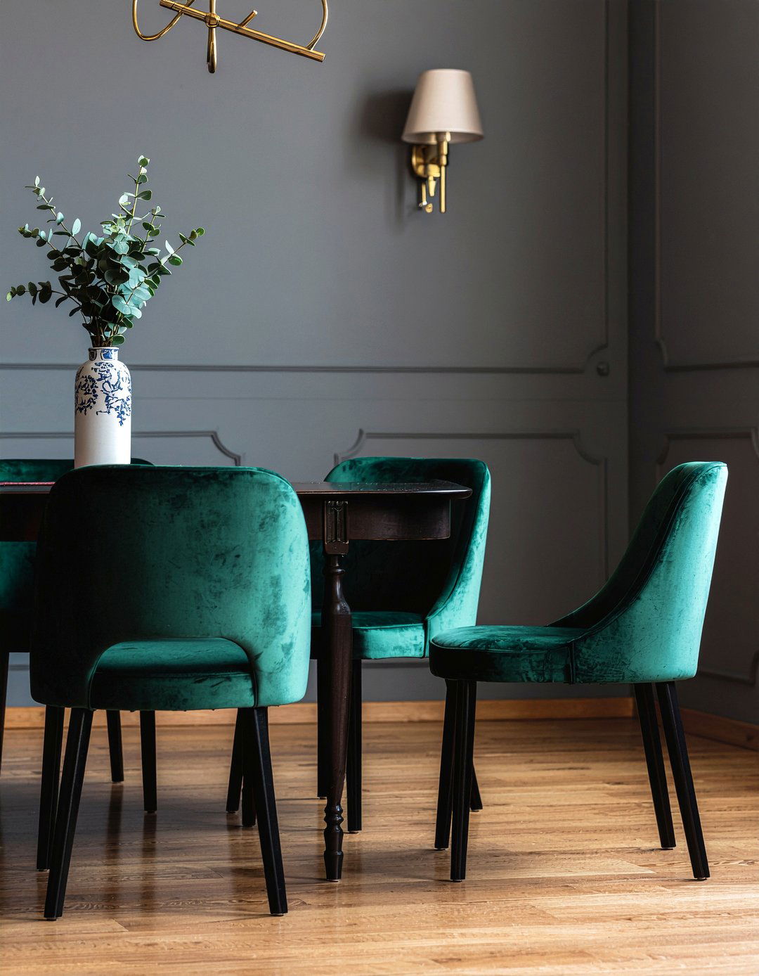 Velvet dining chairs decor - 30 Argentine dining room ideas