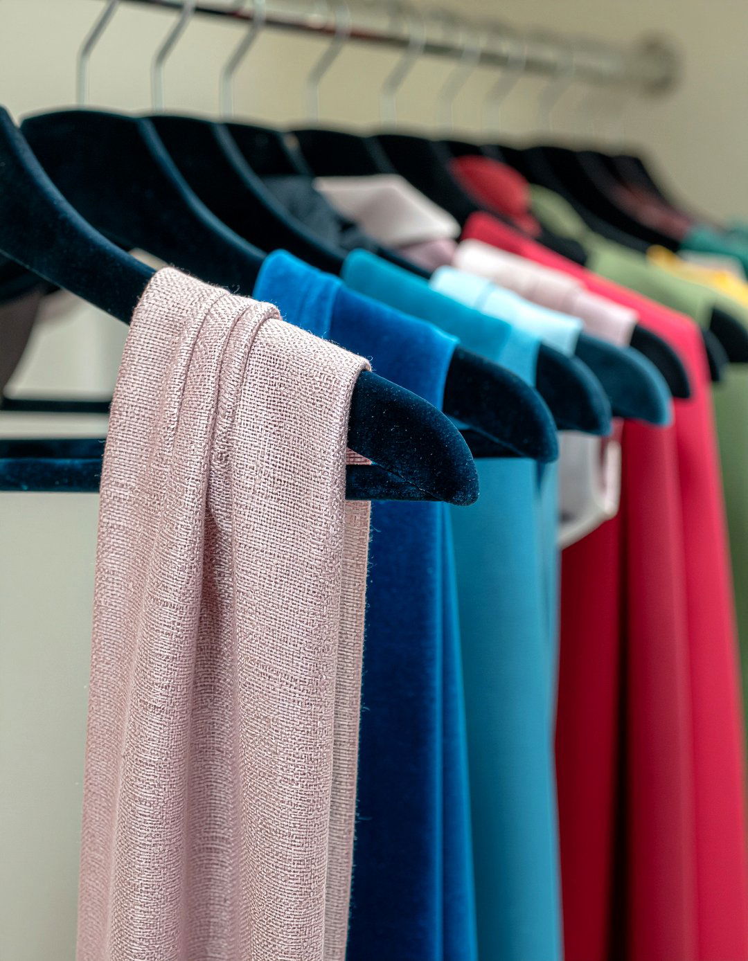 Velvet scarf hangers - 30 bedroom velvet hangers