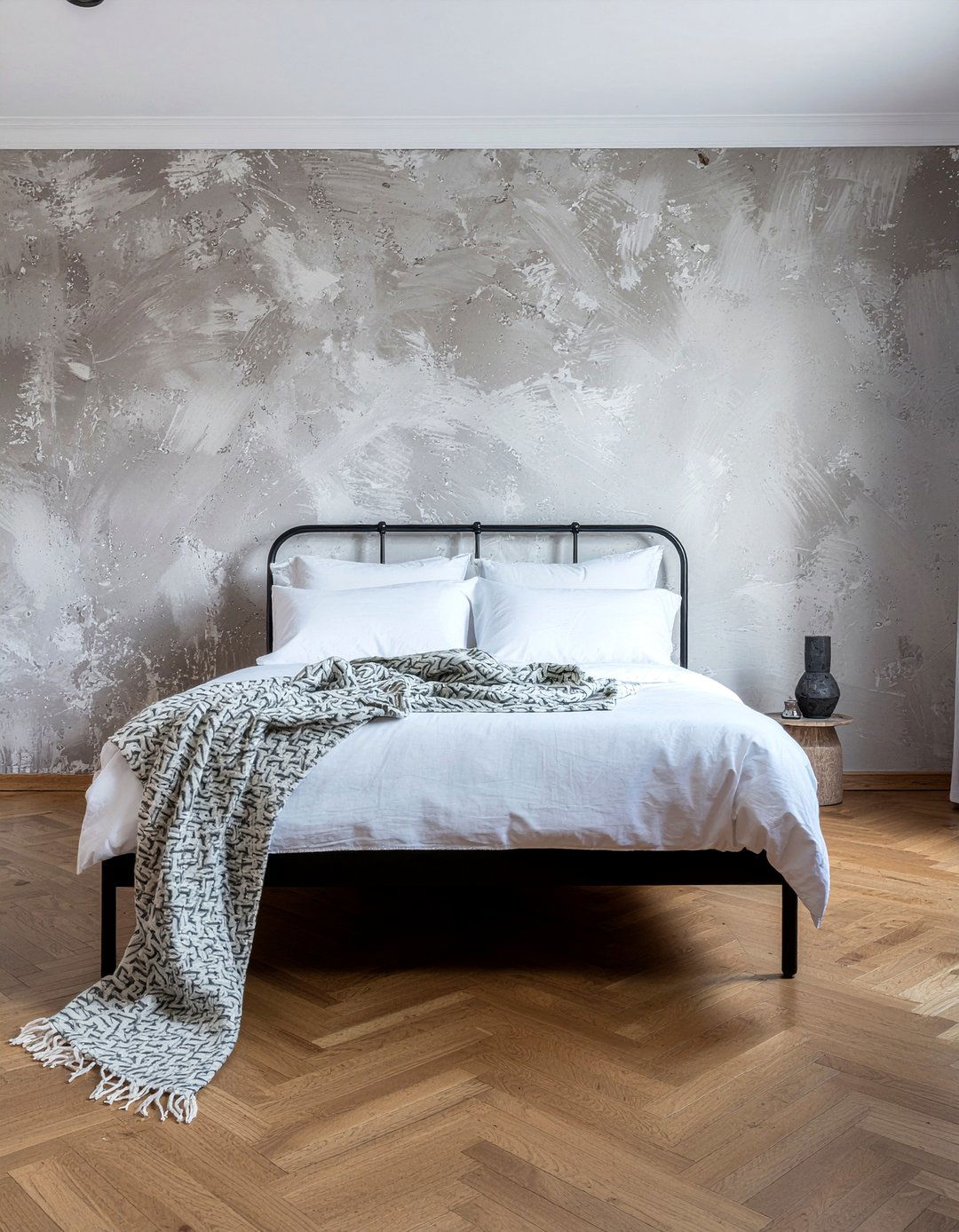 Venetian Plaster Walls - 30 textured bedroom ideas