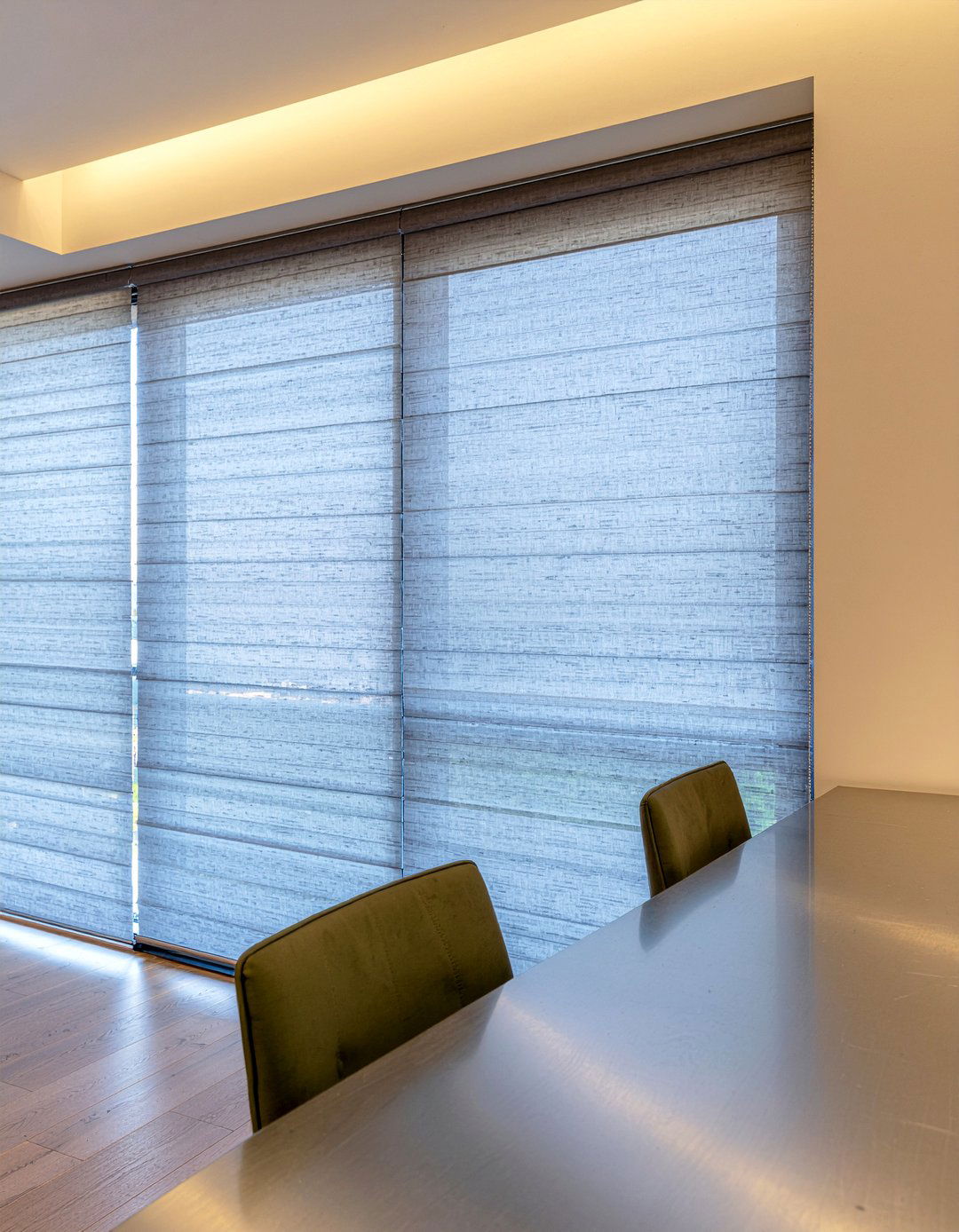 Vertical Blinds - 30 kitchen window treatment ideas