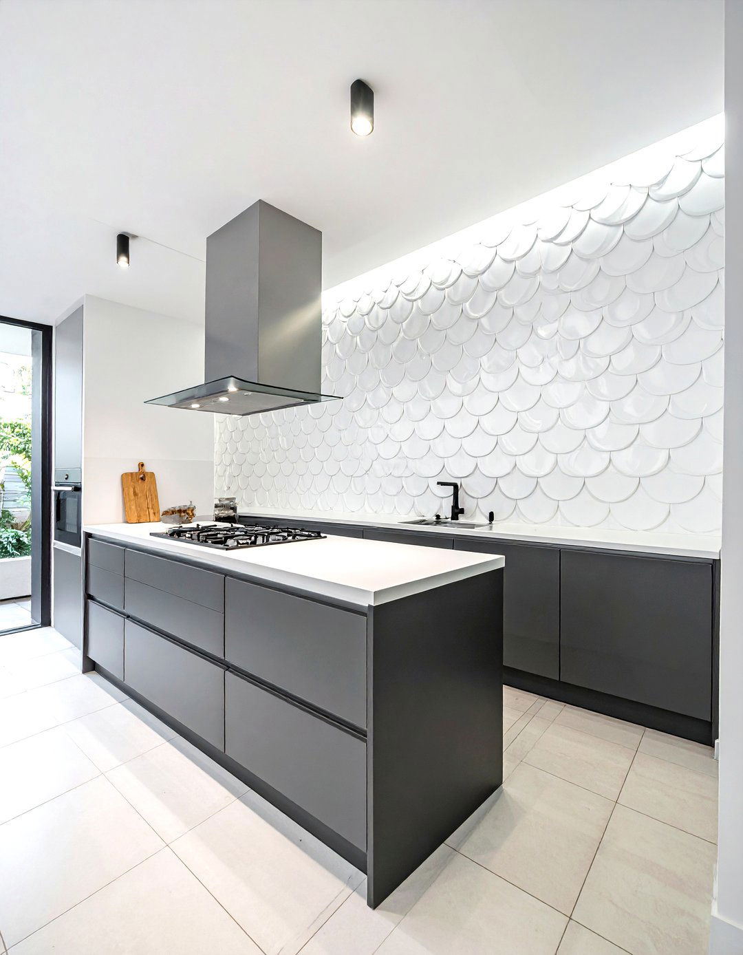 Vertical fish scale tile kitchen - 30 fish scale tile kitchen backsplash ideas