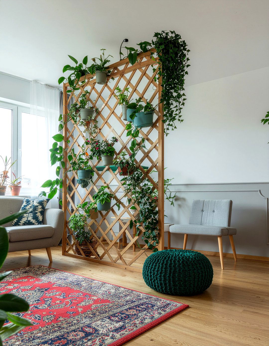 30 Stylish Living Room Screen Ideas for Clever Room Division