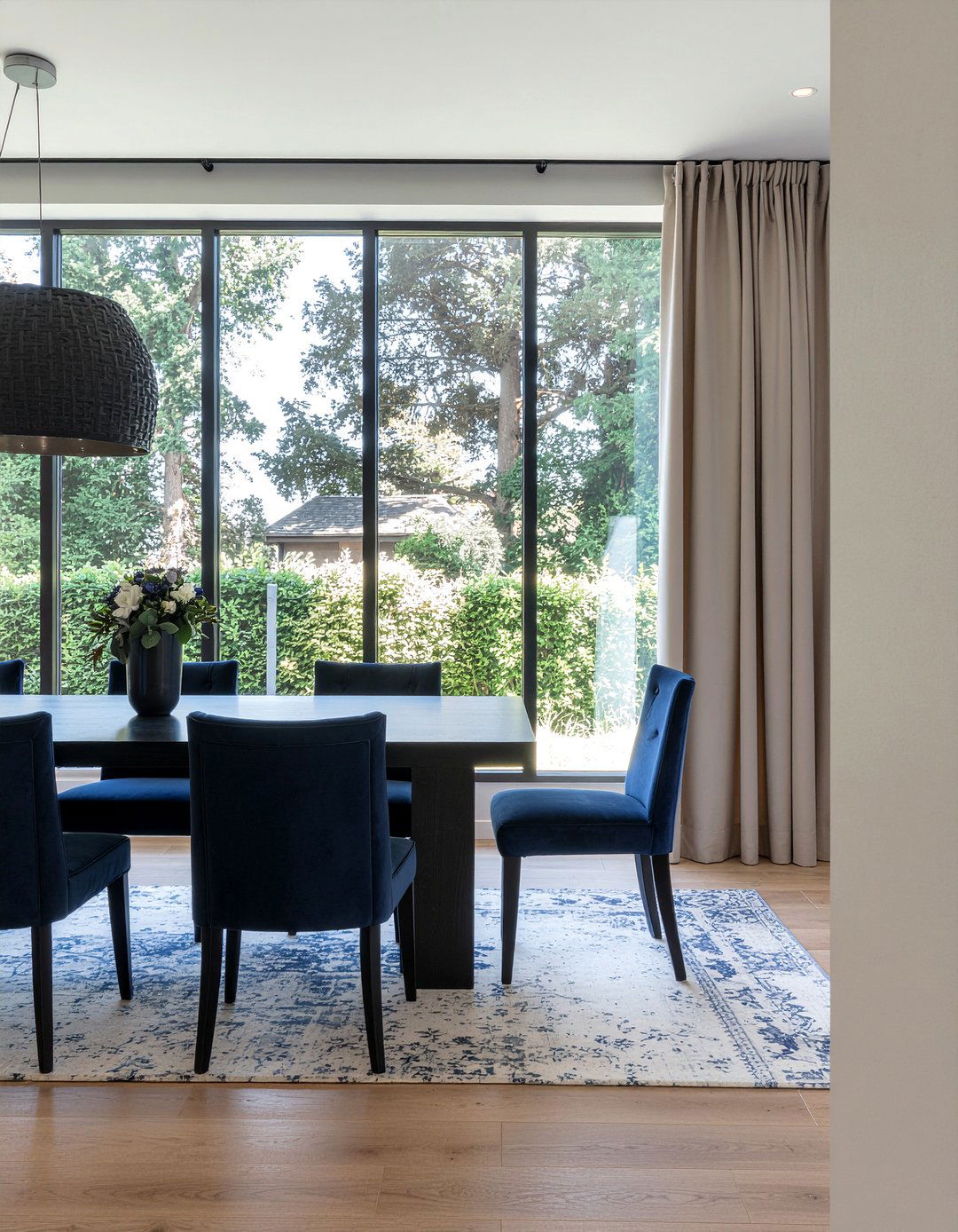 Vertical stripe curtains dining room - 30 patterned curtain dining room ideas