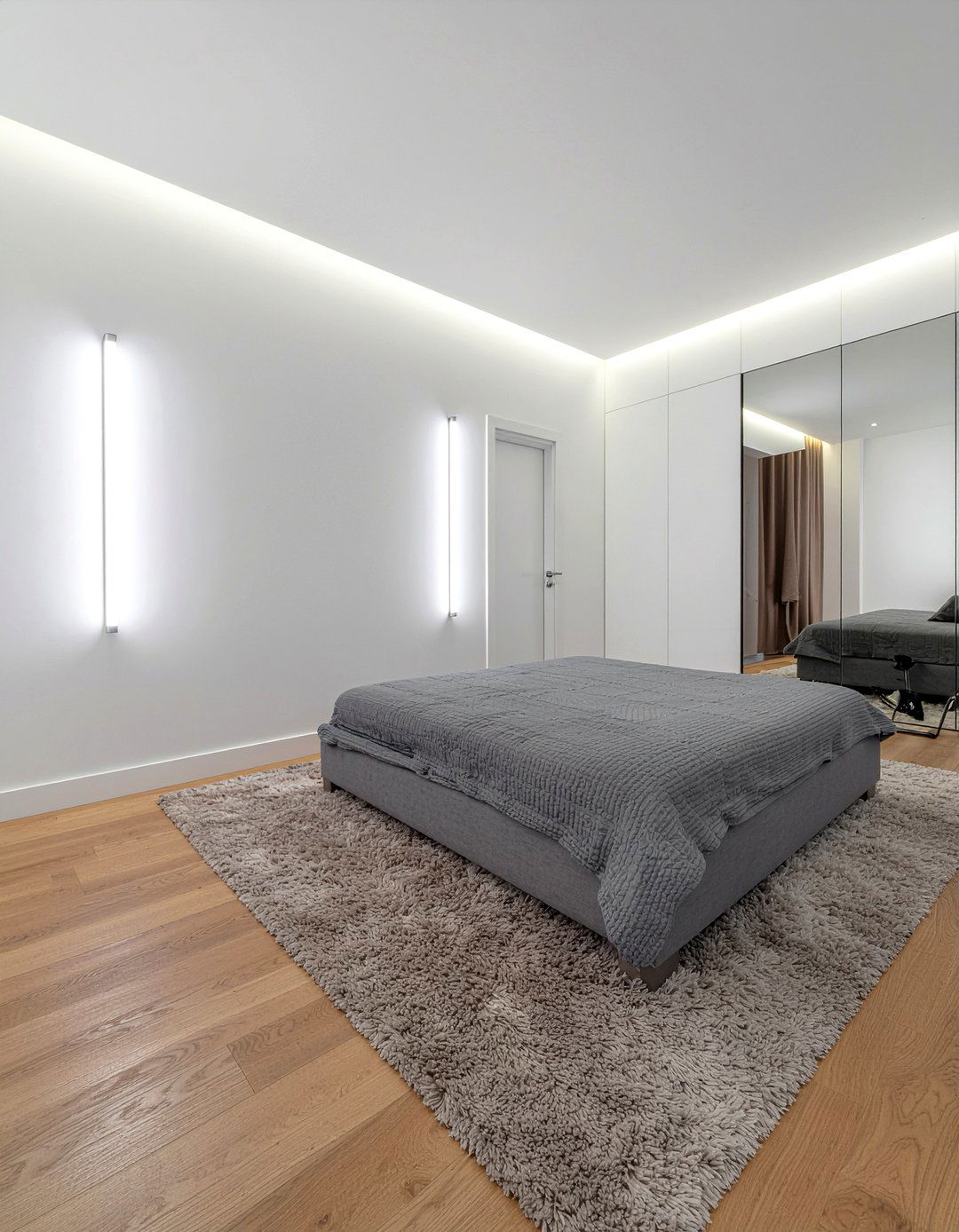 Vertical wall sconce - 30 bedroom sconces