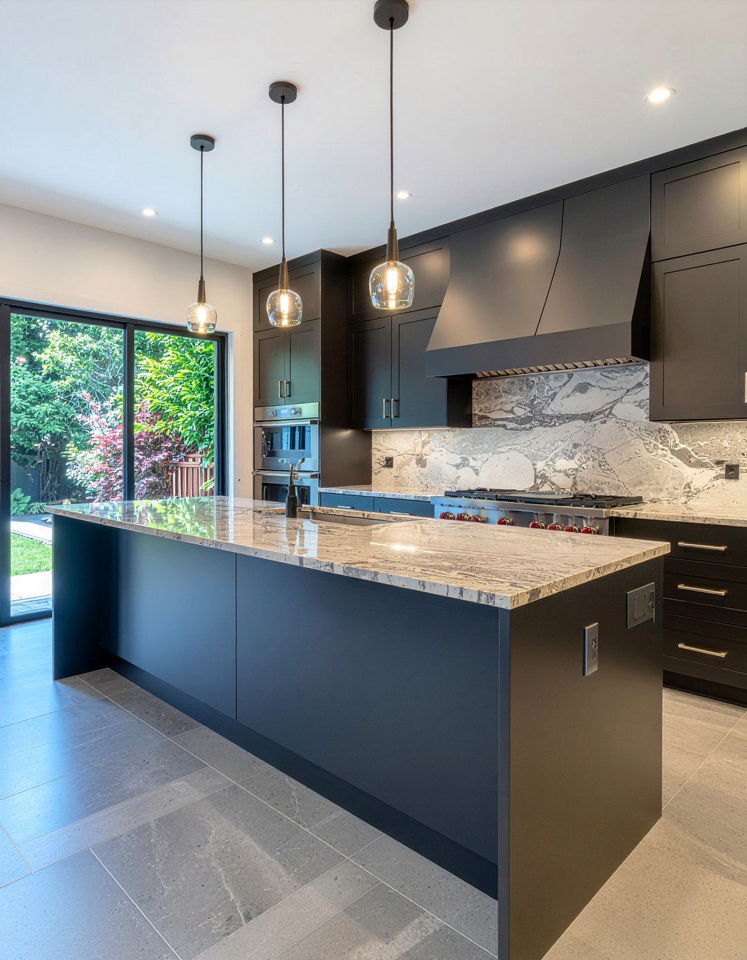 Victoria Falls Quartzite - 30 quartzite countertop kitchen ideas