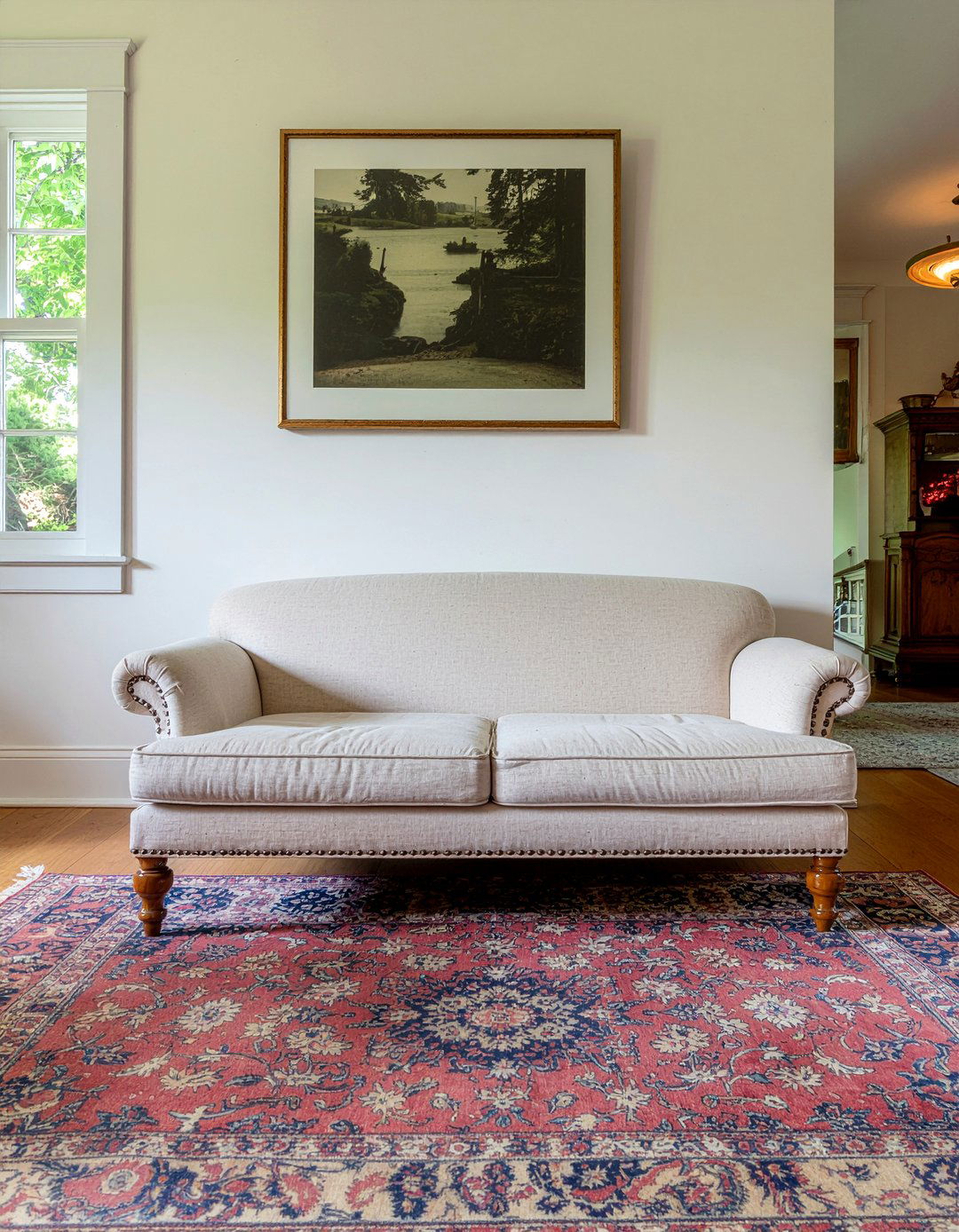 Vintage English Arm Sofa - 30 living room English arm sofa ideas