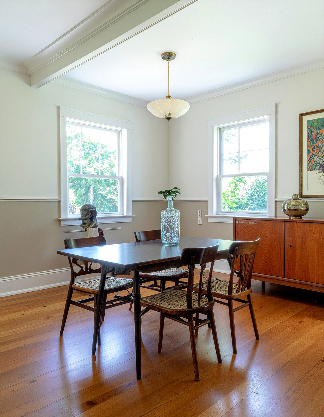 Vintage Furniture - 30 cozy dining room ideas